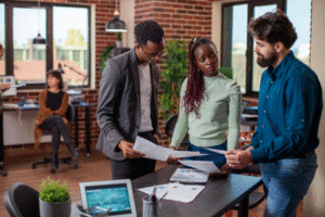 Engager son équipe en gestion de projet : clés et leviers